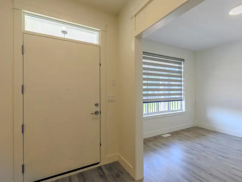 60 14550 MORRIS VALLEY ROAD - photo 3 of 40