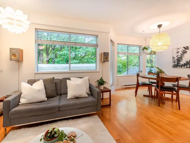 305 1723 FRANCES STREET - photo 3 of 31