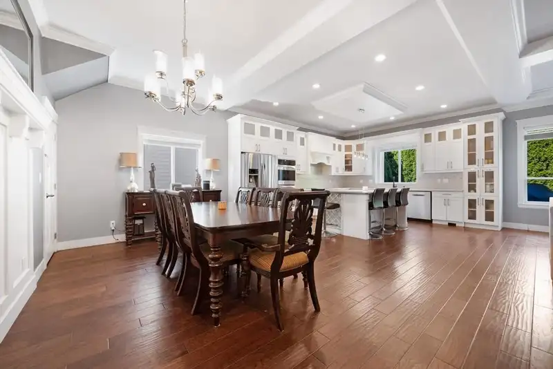 8073 212 STREET - photo 3 of 21