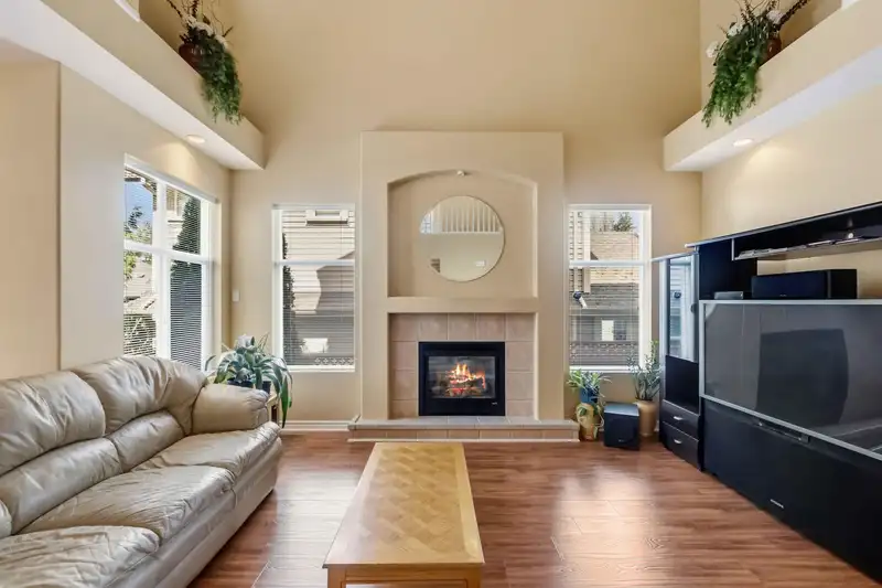 10097 241 STREET - photo 3 of 37