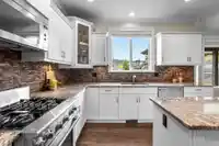 10680 239 STREET - thumbnail 2