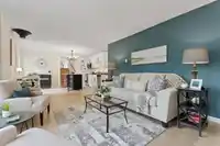 30 ROBERTSON CRESCENT - thumbnail 4