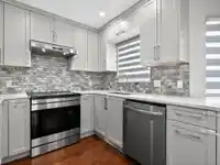 10 3088 AIREY DRIVE - thumbnail 9