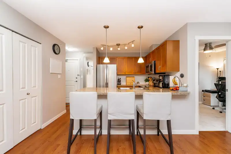 PH8 2373 ATKINS AVENUE - photo 1 of 40