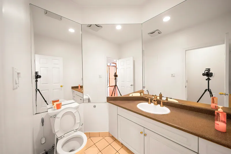 992 3RD STREET - photo 4 of 25