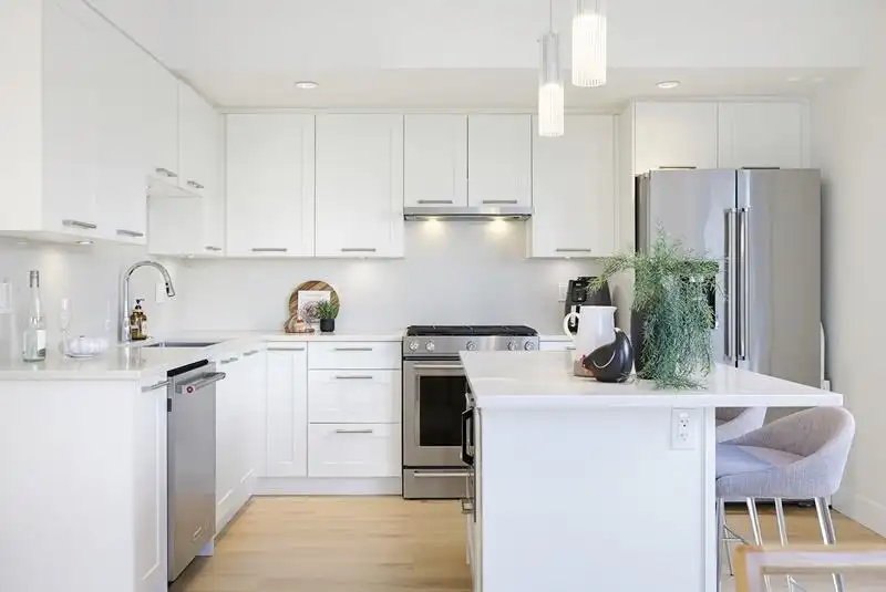 190 2277 OAK MEADOWS DRIVE - photo 1 of 40