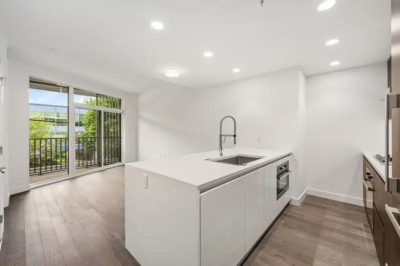 206 2888 ARBUTUS STREET - photo 2 of 40