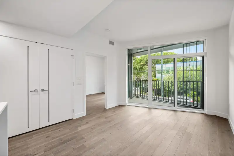 206 2888 ARBUTUS STREET - photo 4 of 40
