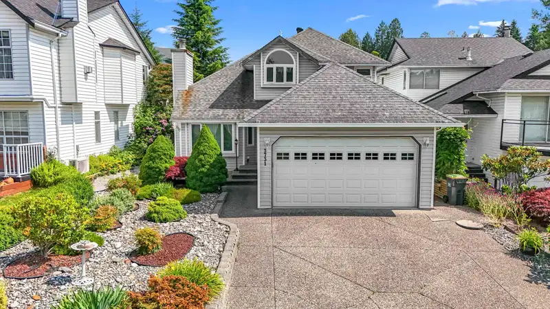 3731 BRACEWELL COURT - photo 1 of 30