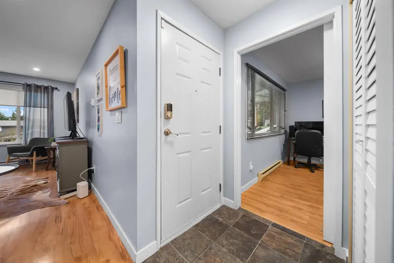 2731 SANDON DRIVE - photo 4 of 21