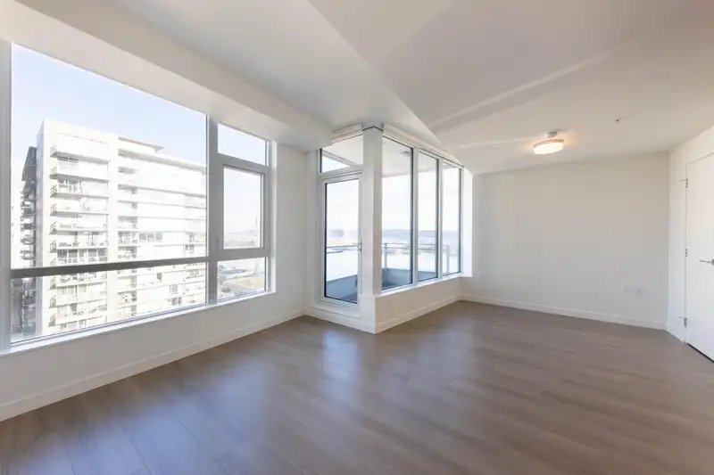 1307 618 CARNARVON STREET - photo 4 of 27