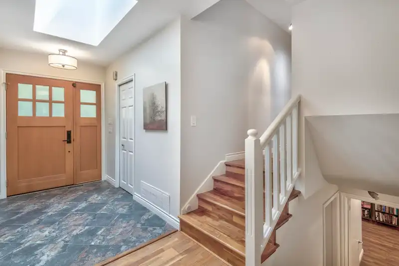 2956 SPURAWAY AVENUE - photo 4 of 39