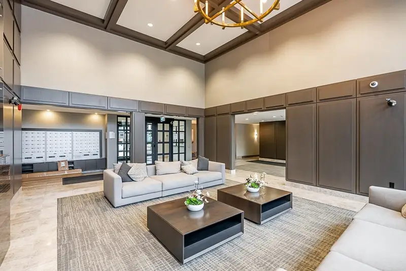 401 15137 33 AVENUE - photo 4 of 25