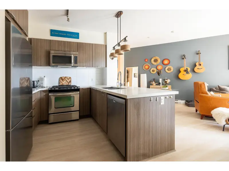 114 3323 151 STREET - photo 2 of 25