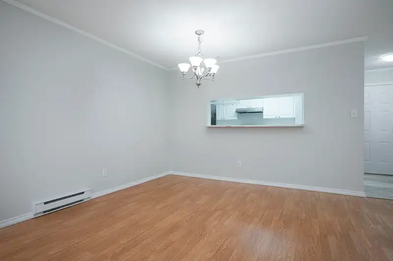 115 16137 83 AVENUE - photo 4 of 39