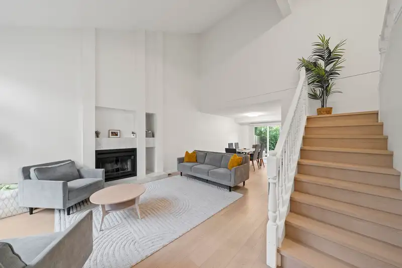 2714 MARA DRIVE - photo 4 of 40