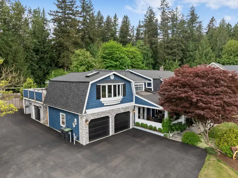 24244 60 AVENUE - photo 3 of 40