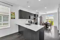 72 14555 68 AVENUE - thumbnail 3