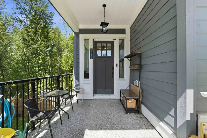 14148 230 STREET - photo 2 of 40