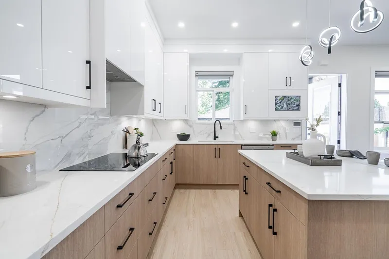 1941 PRAIRIE AVENUE - photo 3 of 25