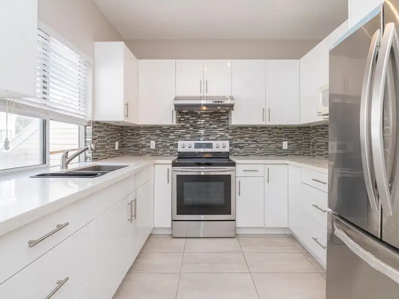 6 12411 JACK BELL DRIVE - photo 3 of 22