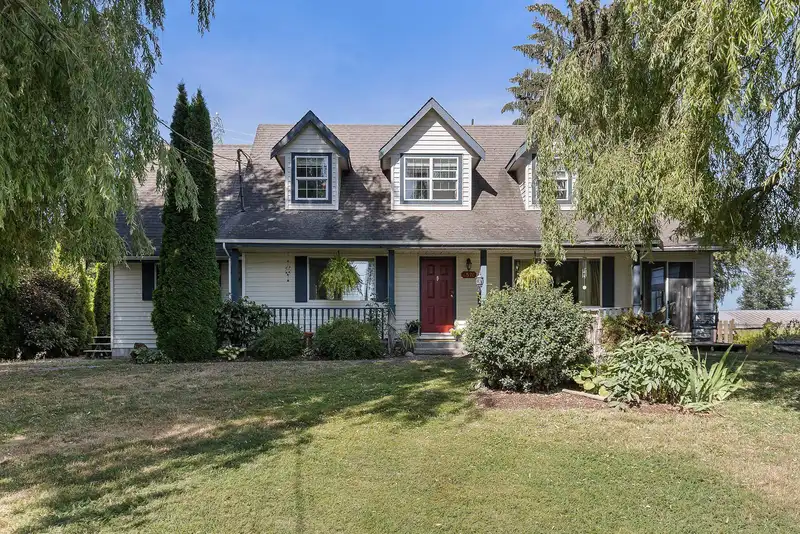 6576 RIVERSIDE STREET - photo 1 of 40