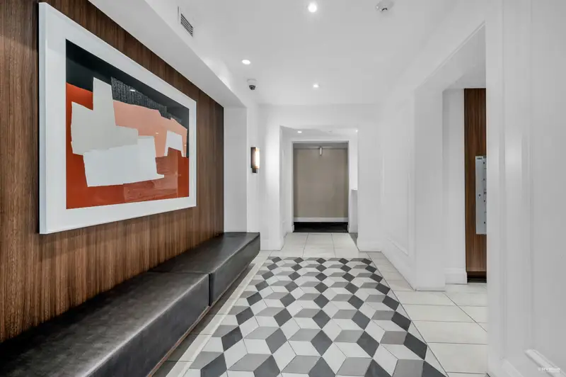 402 9228 SLOPES MEWS - photo 4 of 16