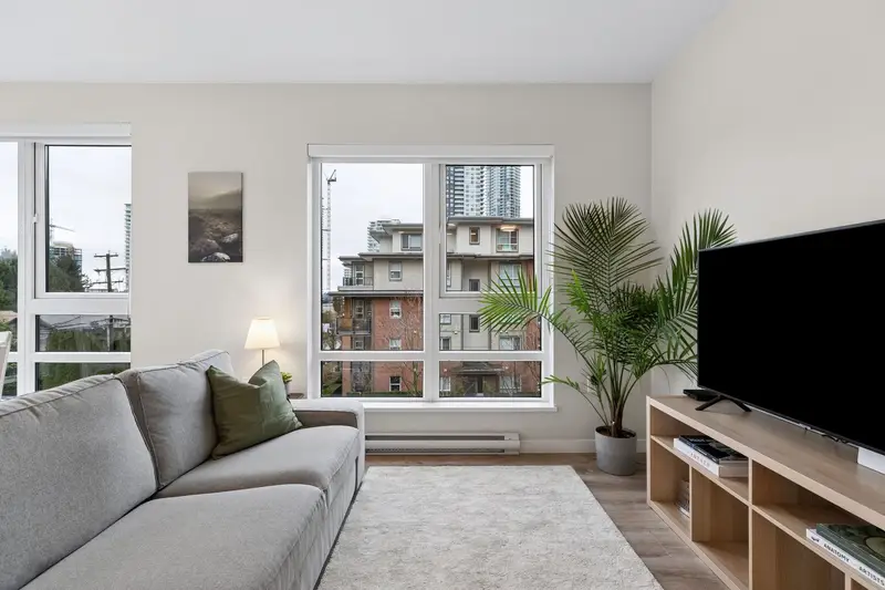 315 615 COTTONWOOD AVENUE - photo 1 of 25