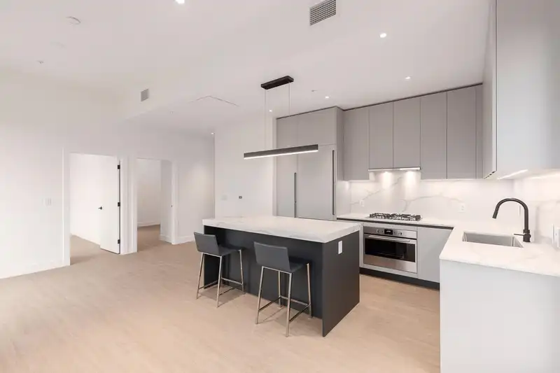 602 2235 E BROADWAY - photo 1 of 21
