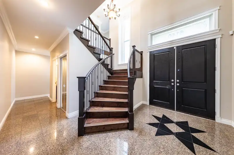6140 FRANCIS ROAD - photo 3 of 25