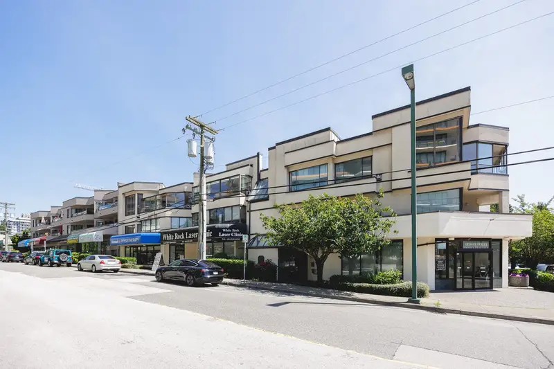 208 1440 GEORGE STREET - photo 3 of 25