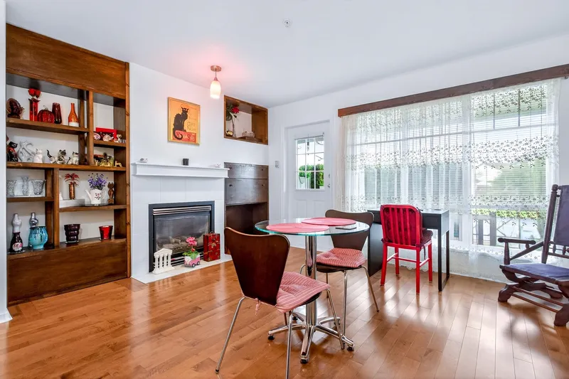 10 2927 FREMONT STREET - photo 4 of 25