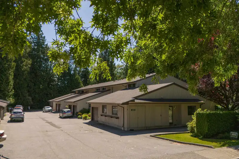 4 4850 207 STREET - photo 2 of 26