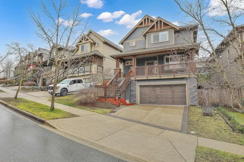 22920 GILBERT DRIVE - photo 2 of 25