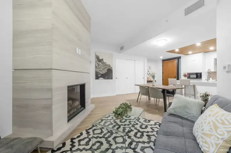 101 6699 NELSON AVENUE - photo 3 of 39