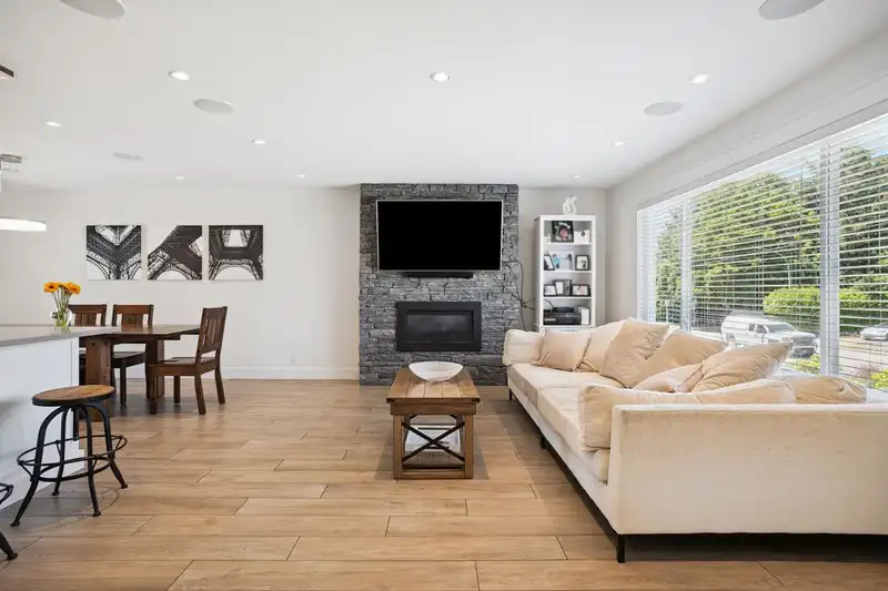 7120 UNION STREET - photo 2 of 30