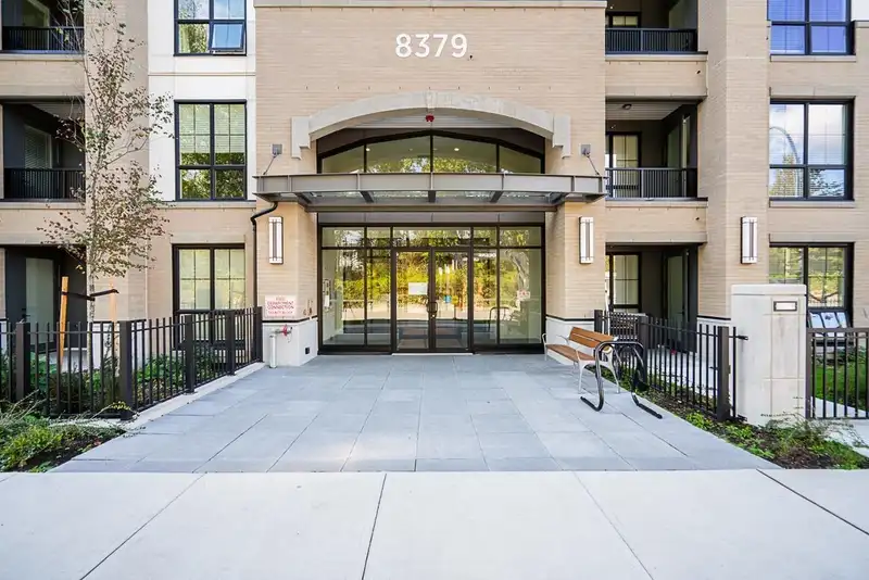 310 8379 201 STREET - photo 2 of 10