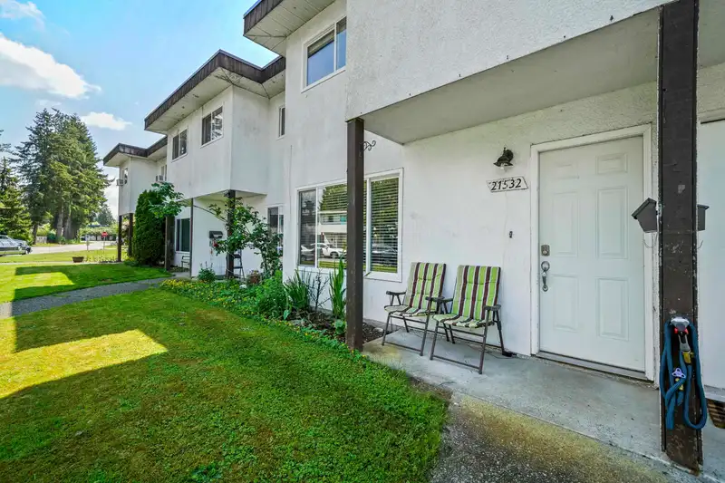 21532 MAYO PLACE - photo 1 of 23