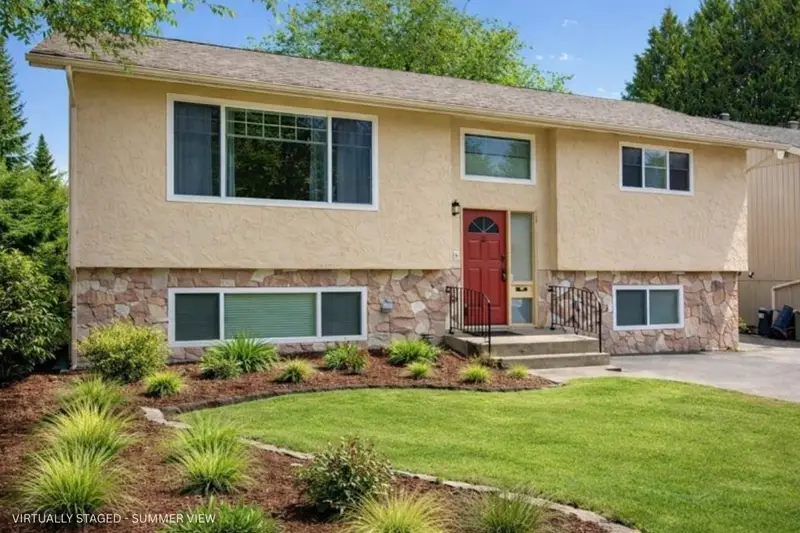 1550 KENT STREET - photo 1 of 21