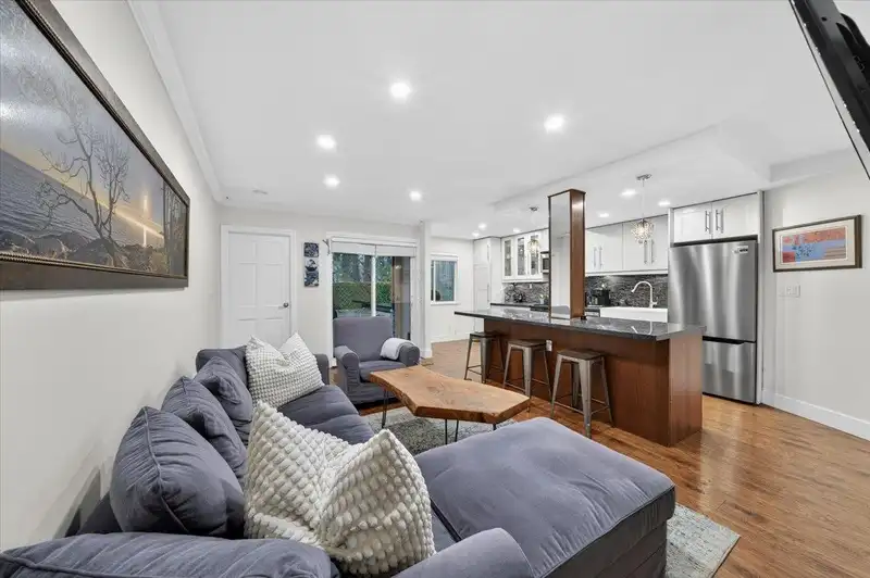 44 1240 FALCON DRIVE - photo 2 of 40