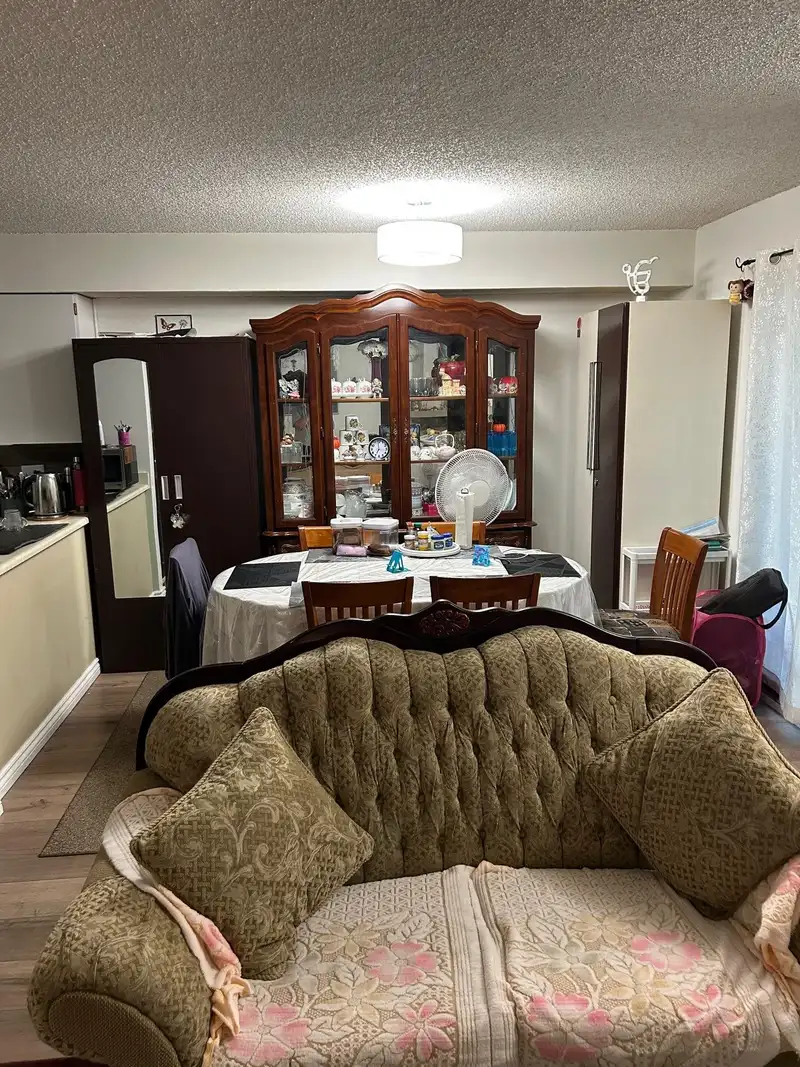 206 7144 133B STREET - photo 3 of 13