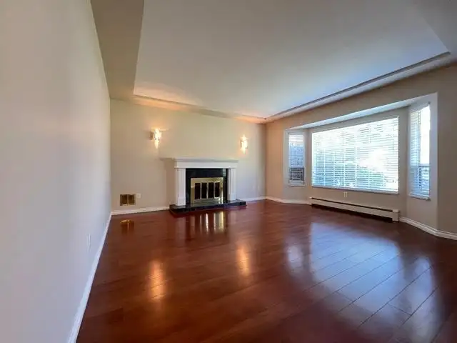 1556 CLIFF AVENUE - photo 4 of 15