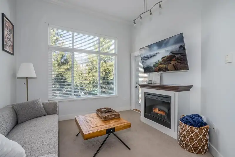 415 2515 PARK DRIVE - photo 4 of 22