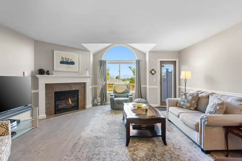 13 8855 212 STREET - photo 1 of 36