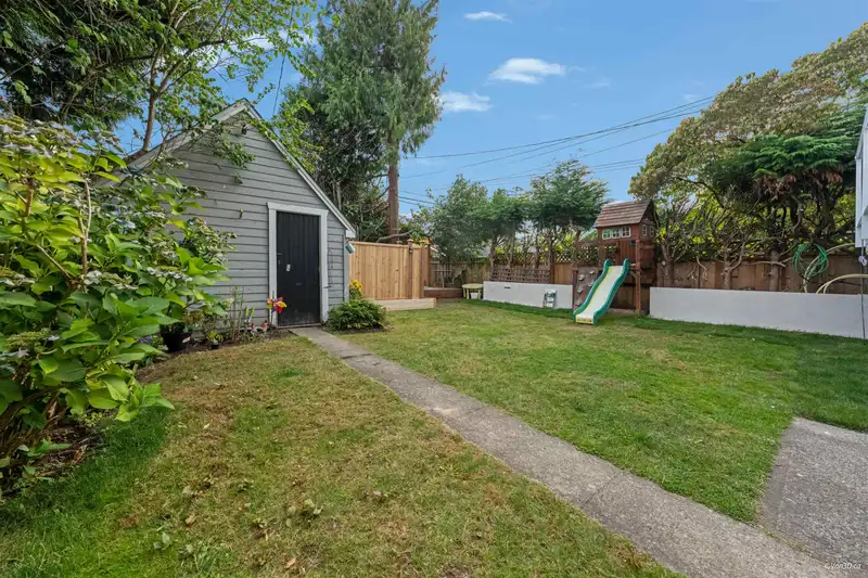 2966 W 32ND AVENUE - photo 3 of 3
