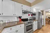 25 10045 154 STREET - thumbnail 4