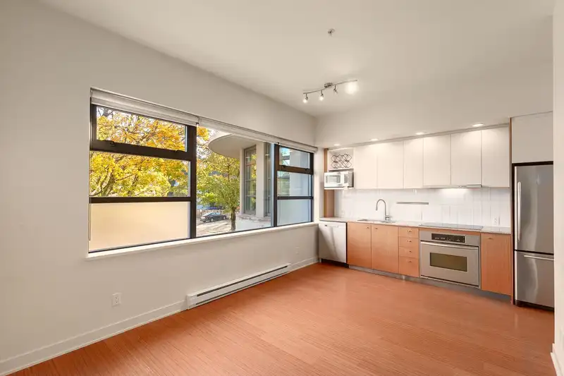 205 2851 HEATHER STREET - photo 1 of 19