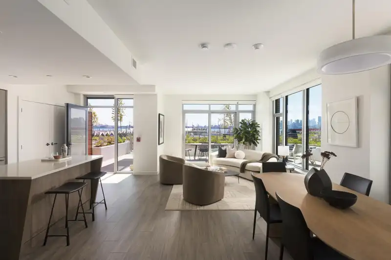 TH112 755 HARBOURSIDE DRIVE - photo 1 of 40