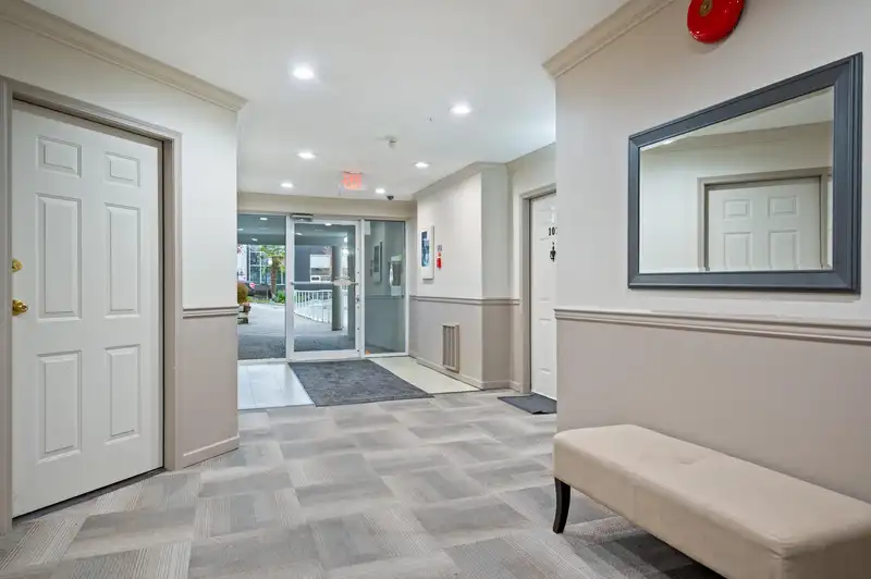 307 15941 MARINE DRIVE - photo 3 of 37
