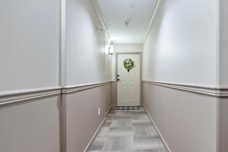 307 15941 MARINE DRIVE - photo 4 of 37